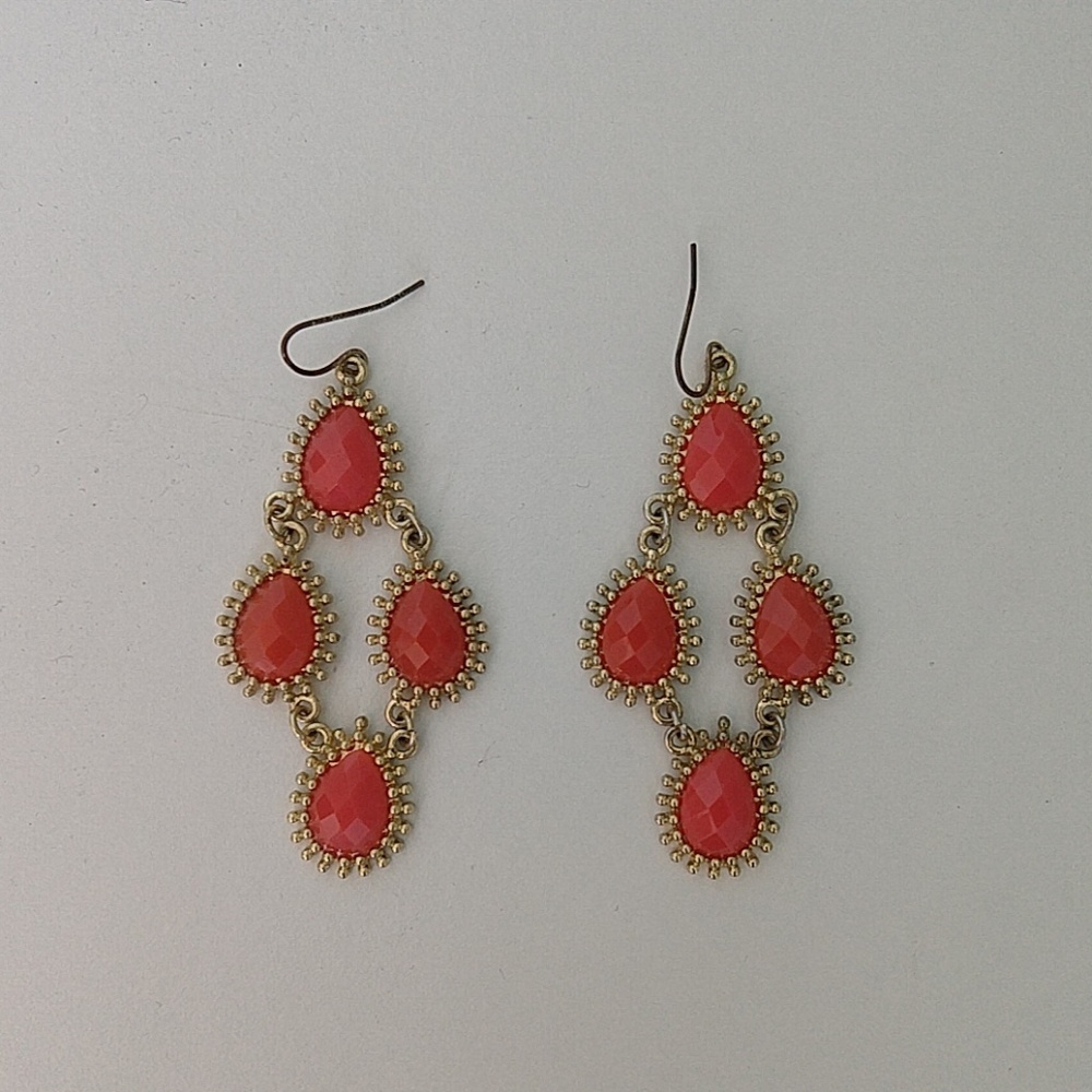 Earings